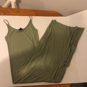Green summer maxi dress